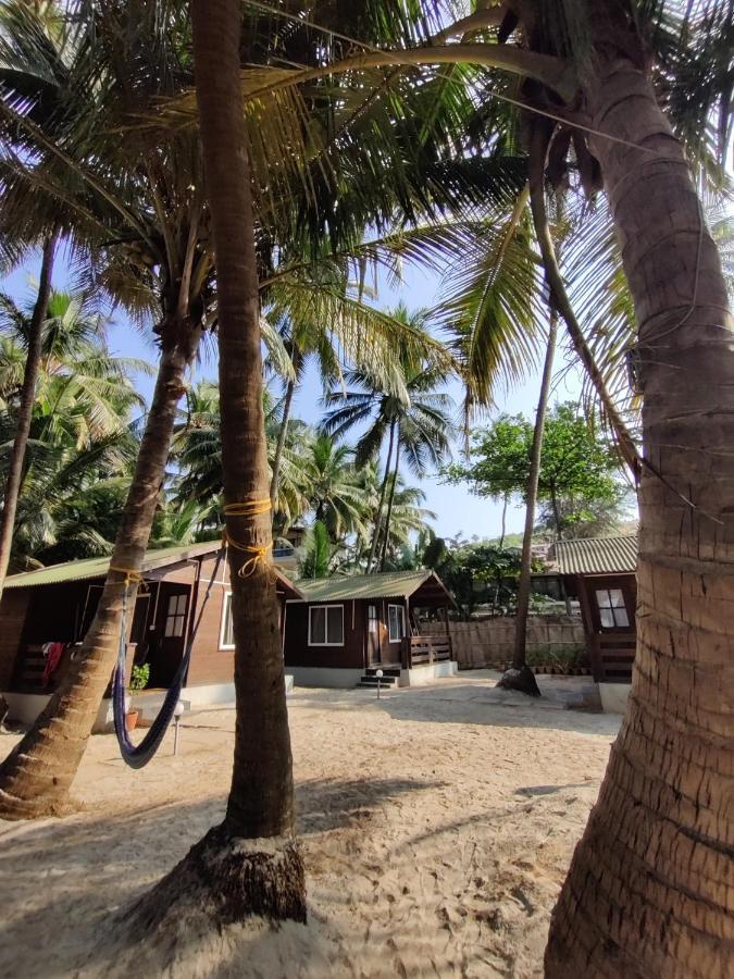Silent Beach Resort Mandrem Εξωτερικό φωτογραφία