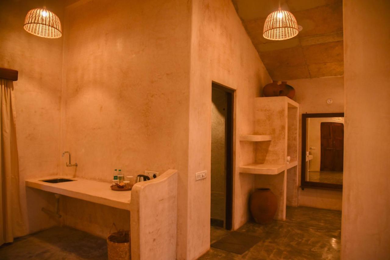 Silent Beach Resort Mandrem Εξωτερικό φωτογραφία