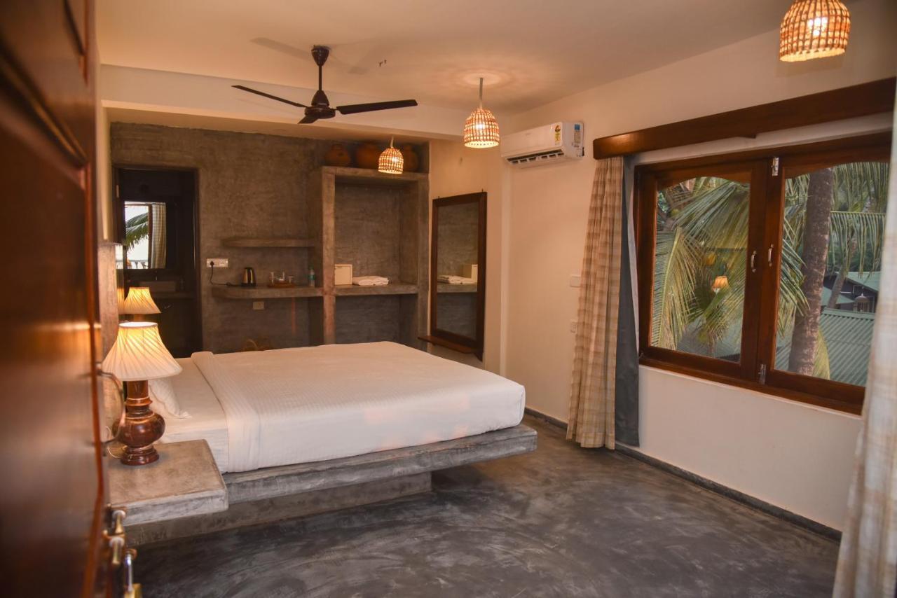Silent Beach Resort Mandrem Εξωτερικό φωτογραφία