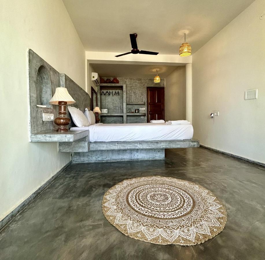 Silent Beach Resort Mandrem Εξωτερικό φωτογραφία