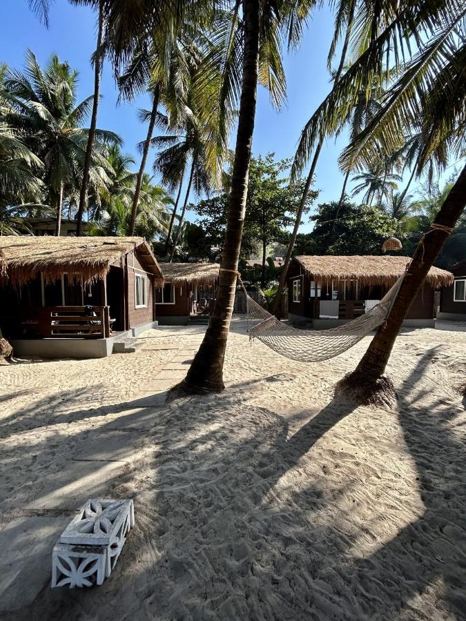 Silent Beach Resort Mandrem Εξωτερικό φωτογραφία