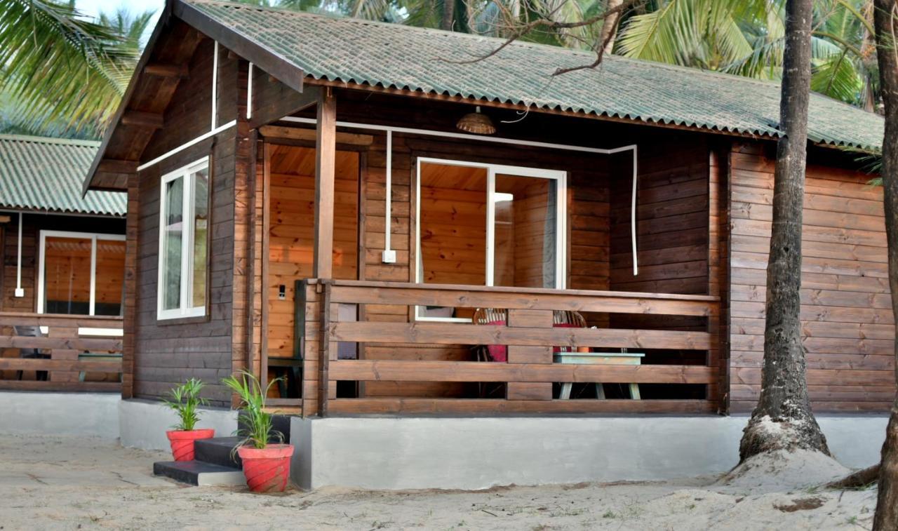 Silent Beach Resort Mandrem Εξωτερικό φωτογραφία