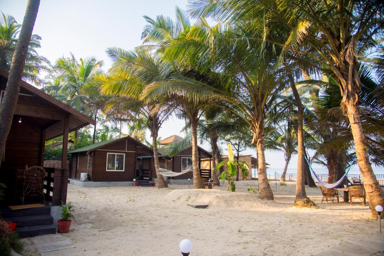 Silent Beach Resort Mandrem Εξωτερικό φωτογραφία