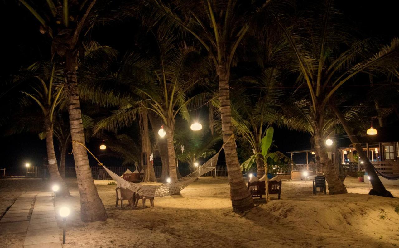 Silent Beach Resort Mandrem Εξωτερικό φωτογραφία